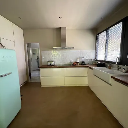 - Maison Familiale Avec Piscine Casa de Férias *